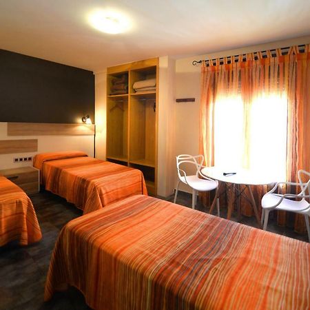 Hostal Palacete De Los Arcedianos Tarazona Luaran gambar