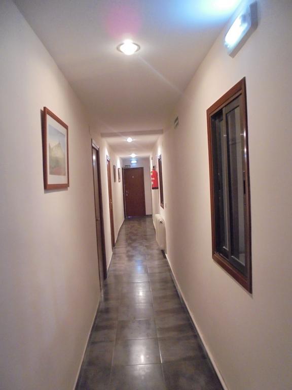 Hostal Palacete De Los Arcedianos Tarazona Luaran gambar