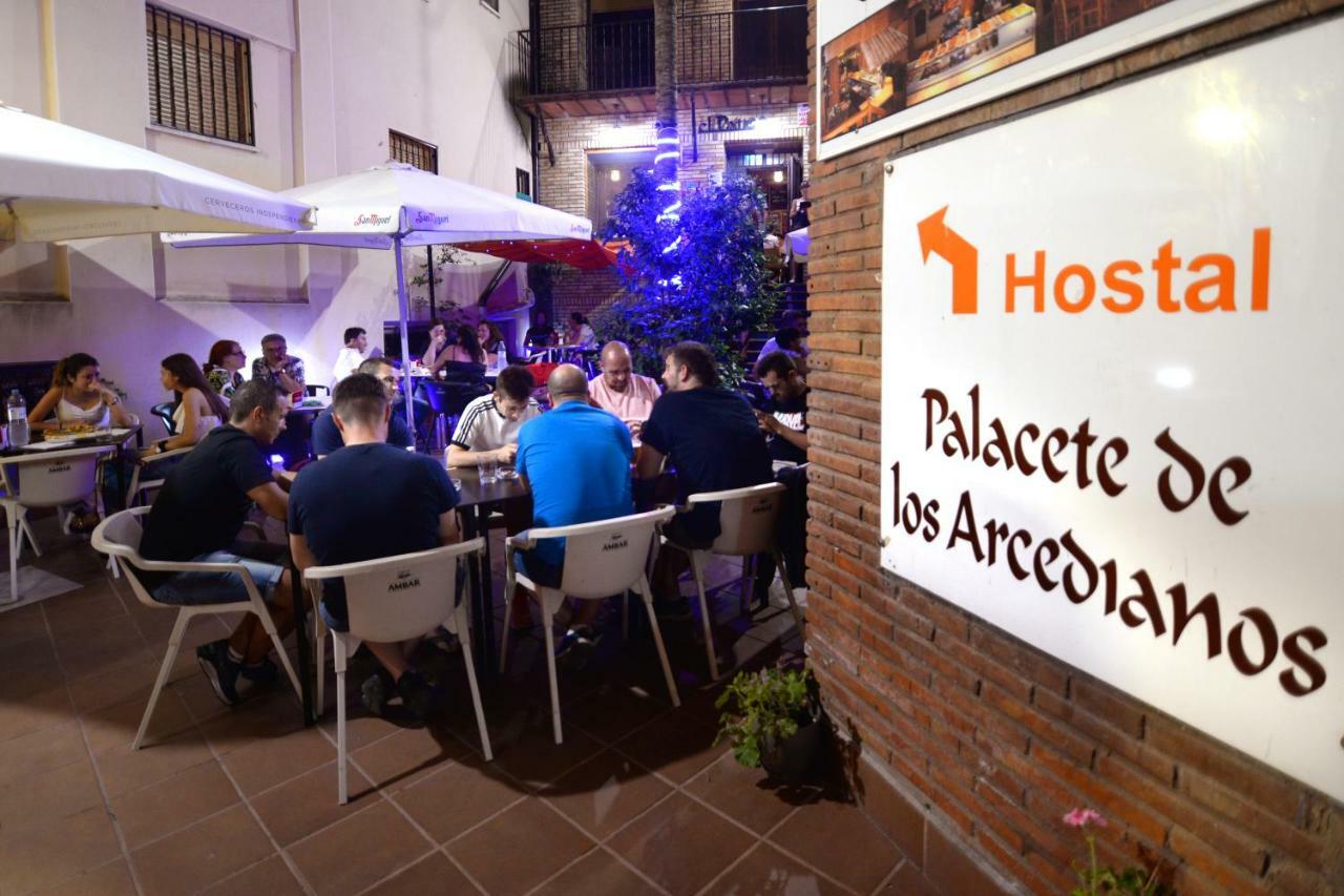 Hostal Palacete De Los Arcedianos Tarazona Luaran gambar