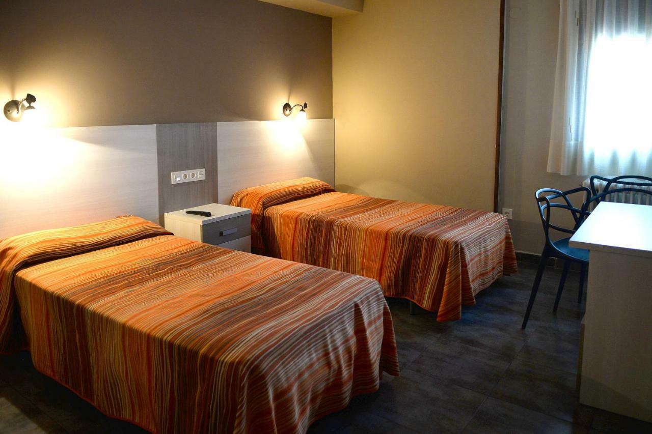 Hostal Palacete De Los Arcedianos Tarazona Luaran gambar
