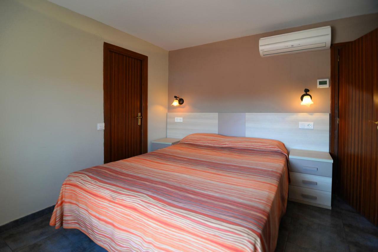 Hostal Palacete De Los Arcedianos Tarazona Luaran gambar